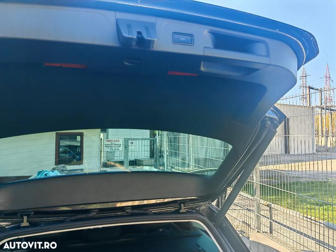 Volkswagen Passat Alltrack 2.0 TDI SCR 4Motion DSG - 23