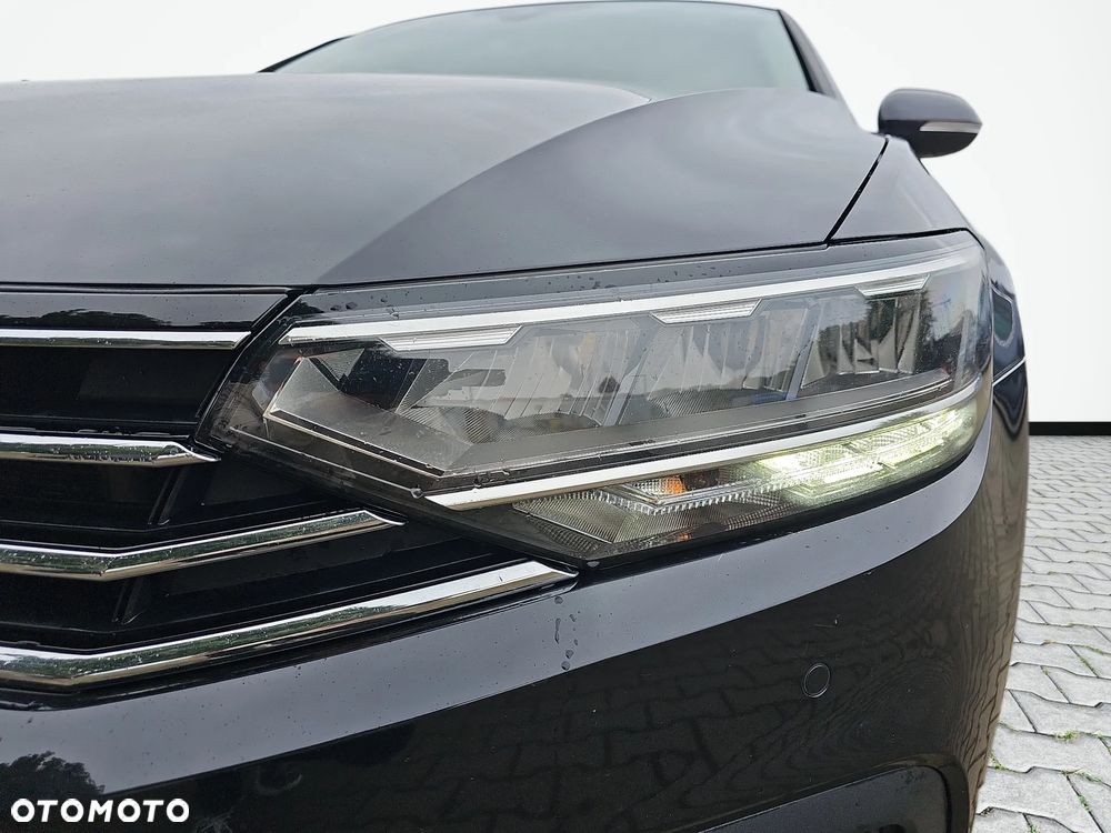 Volkswagen Passat 1.5 TSI EVO Business - 15