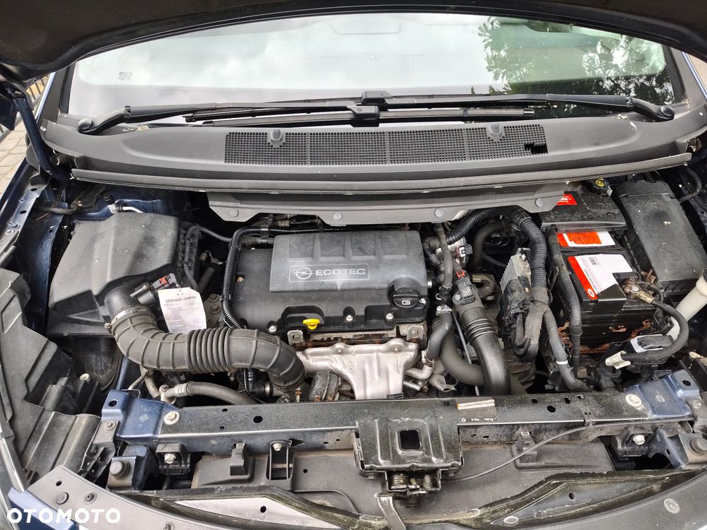 Opel Zafira - 27