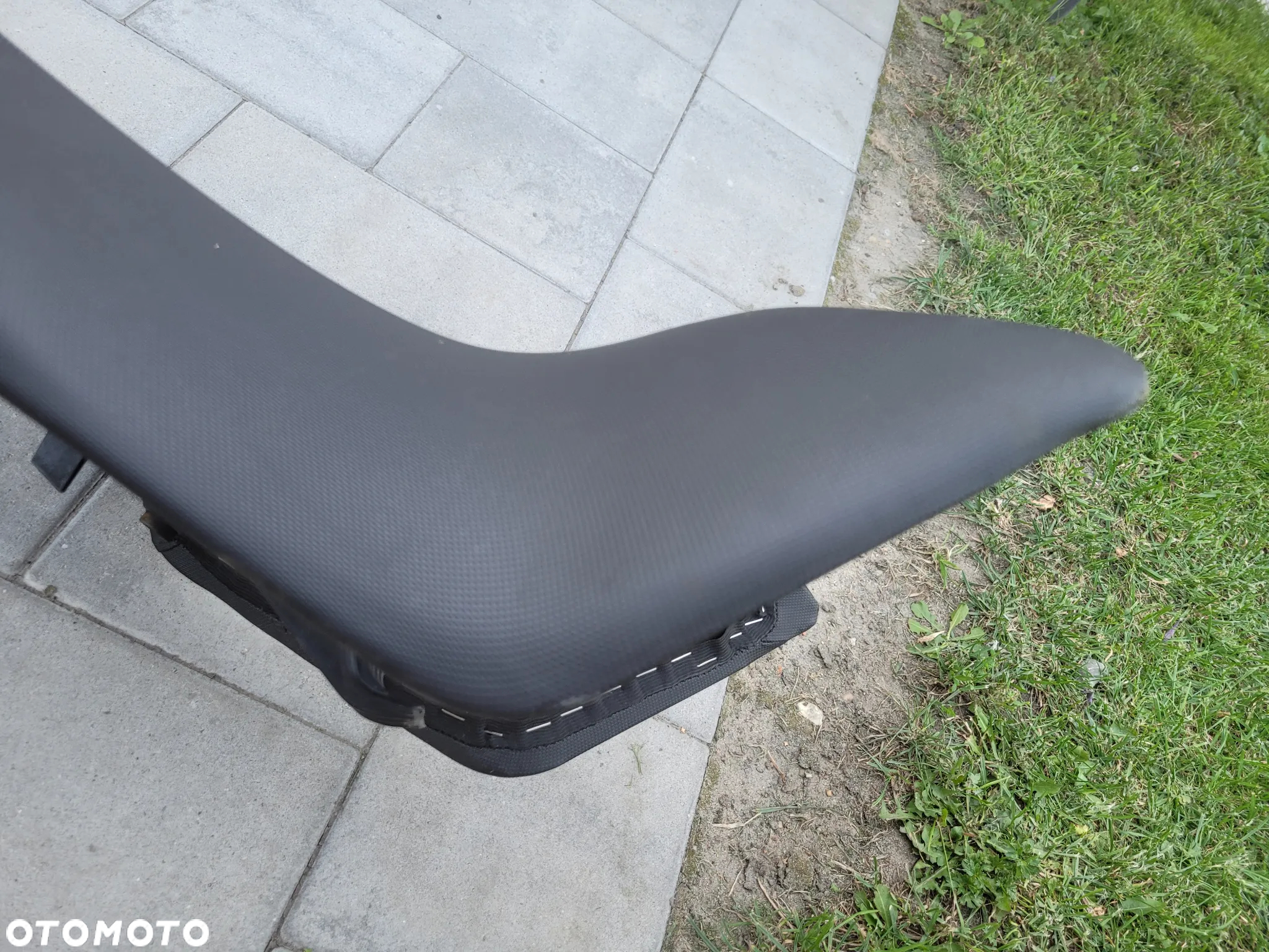 Siedzenie, fotel, kanapa Triumph Speed Triple 1050 - 19