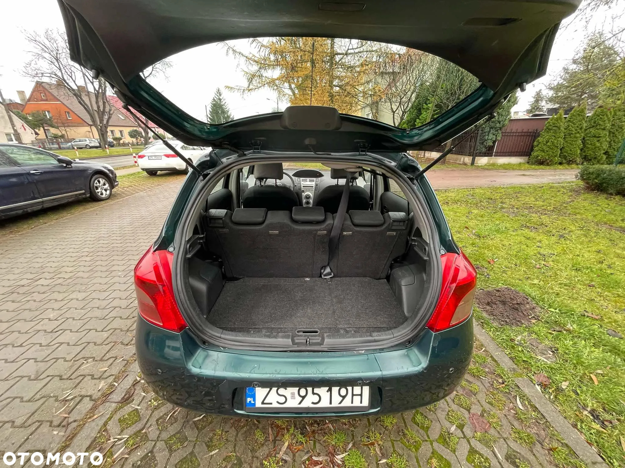 Toyota Yaris - 5