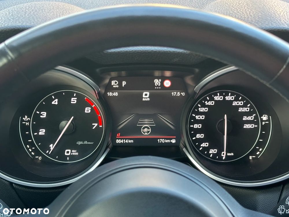 Alfa Romeo Stelvio 2.0 Turbo TI Q4 - 33