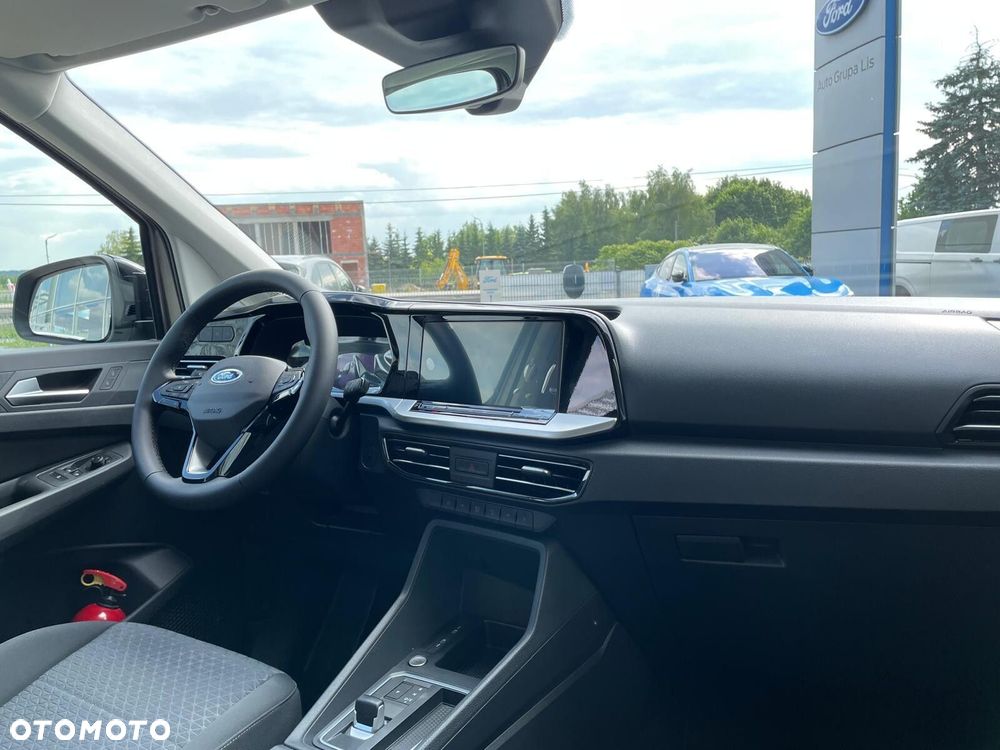 Ford Tourneo Connect - 26