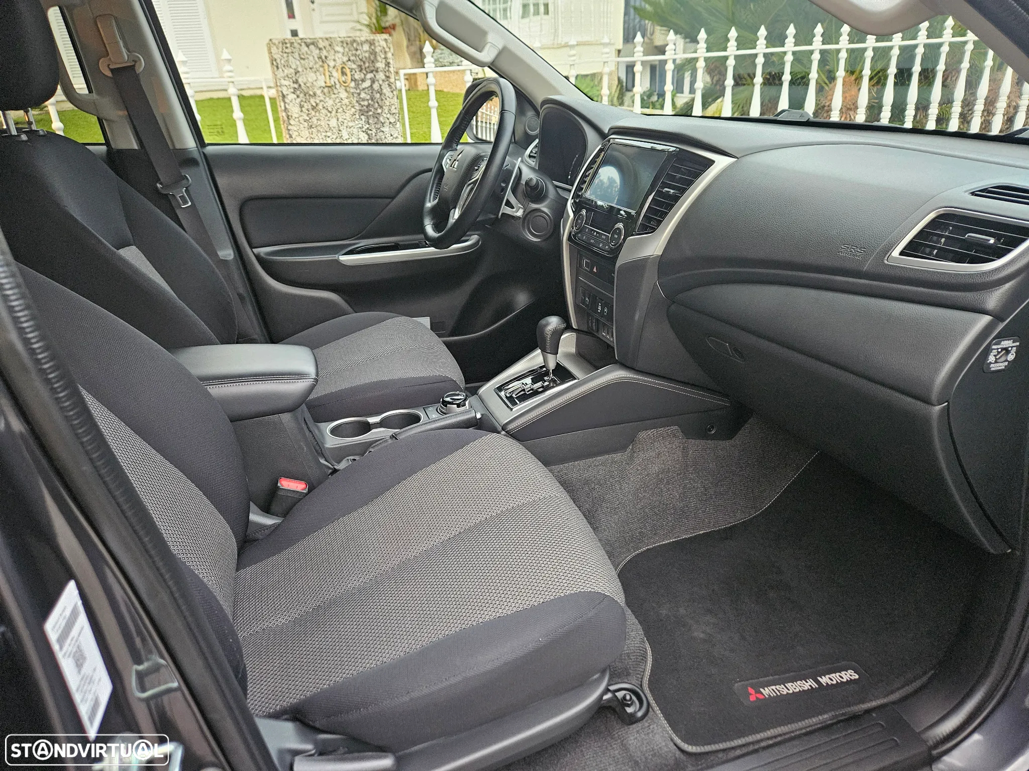 Mitsubishi L200 2.3 DI-D Strakar Space Cab Intense AT 4WD - 11