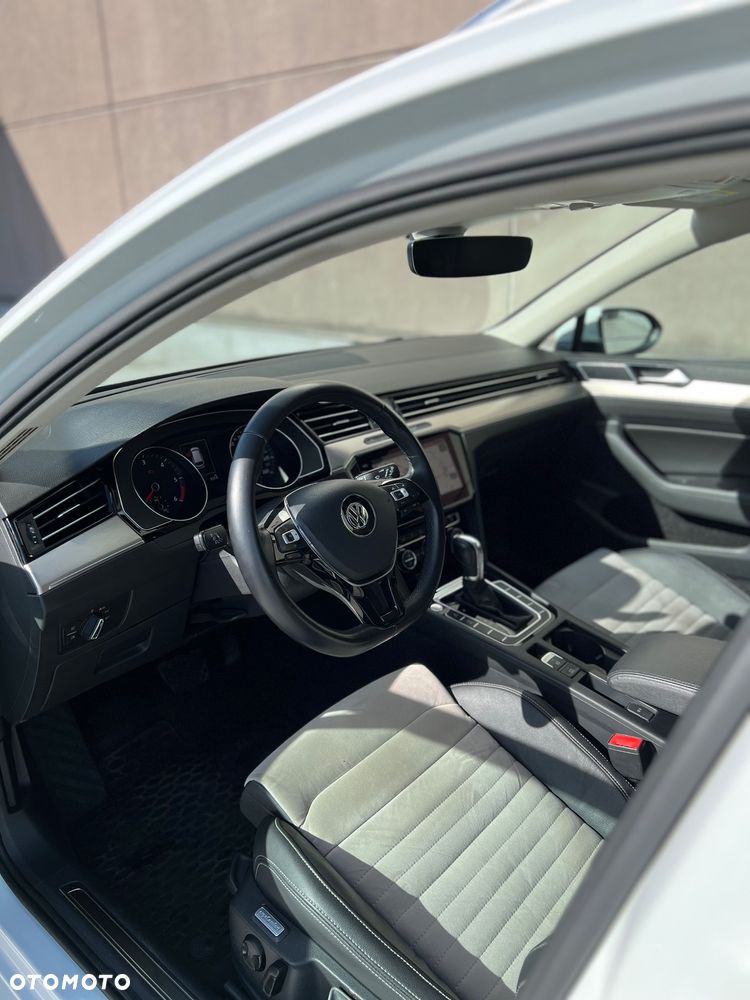 Volkswagen Passat 2.0 TDI BMT SCR Highline DSG7 - 11