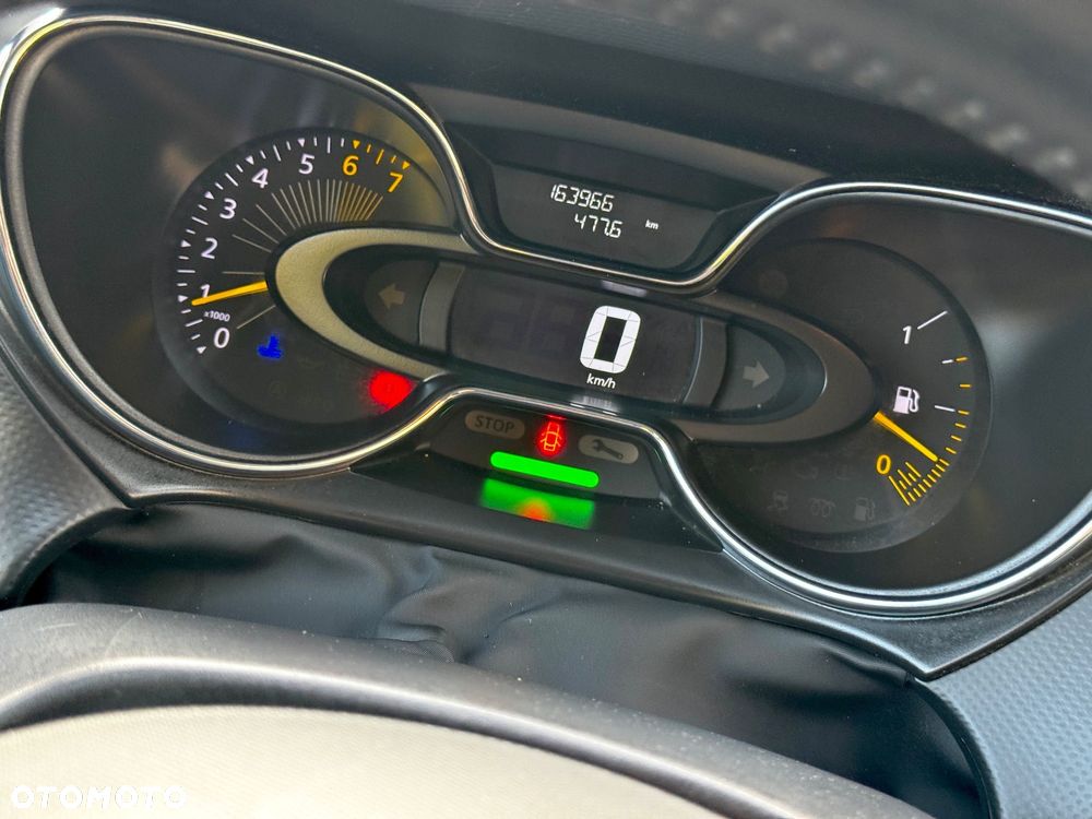 Renault Captur 0.9 Energy TCe Intens EU6 - 18