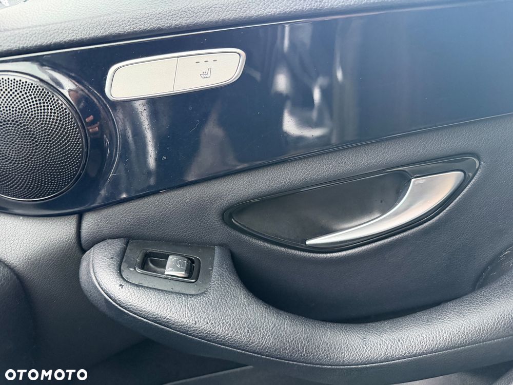 Mercedes-Benz Klasa C 200 d 9G-TRONIC Exclusive - 25