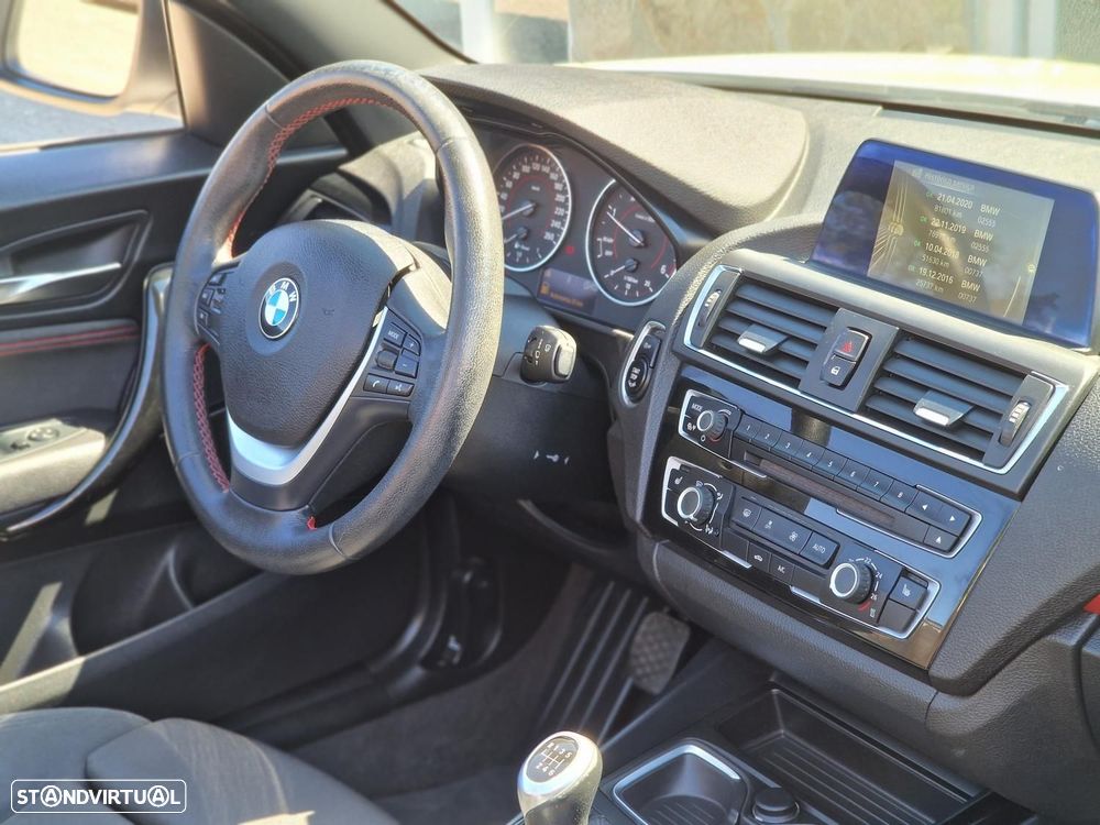 BMW 220 d Coupe Line Sport - 42