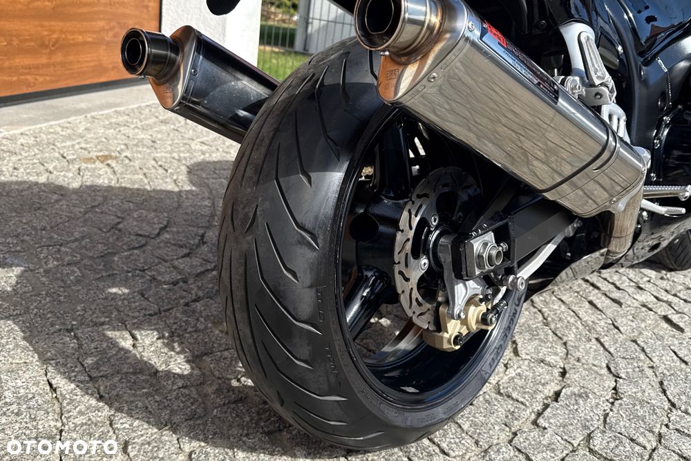 Suzuki Hayabusa - 12