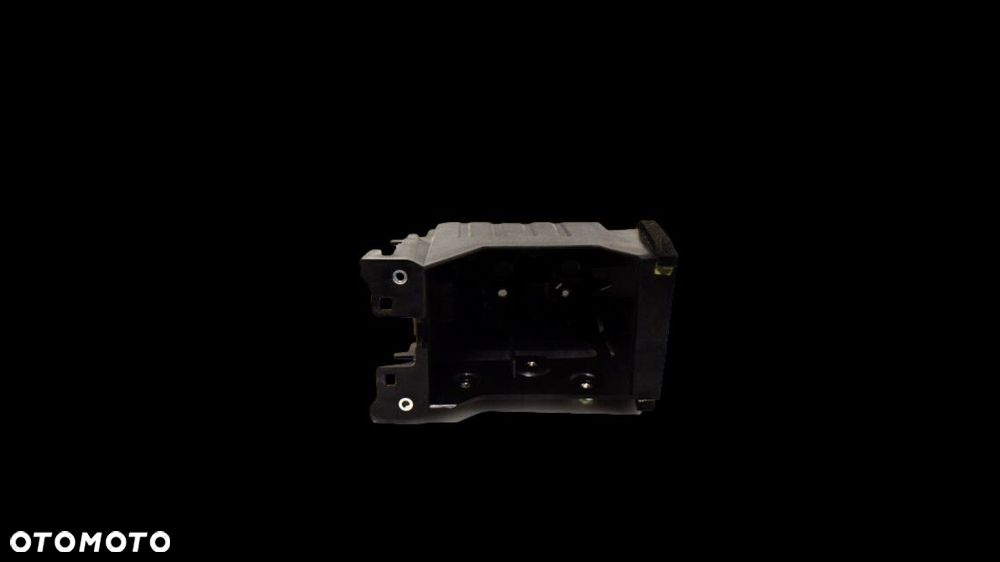 VOLVO S90 V90 XC90 II skrzynka akumulatora start stop 31651454 32244071 - 4