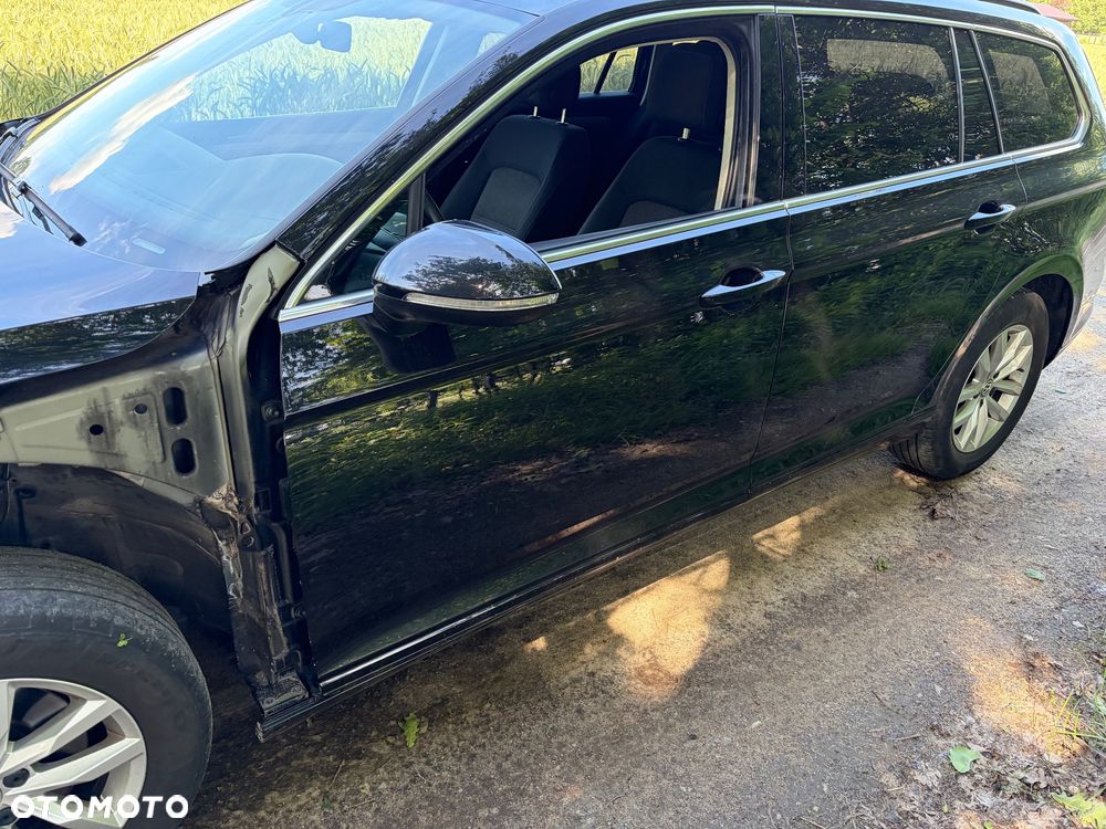 Volkswagen Passat 2.0 TDI SCR DSG Highline - 5