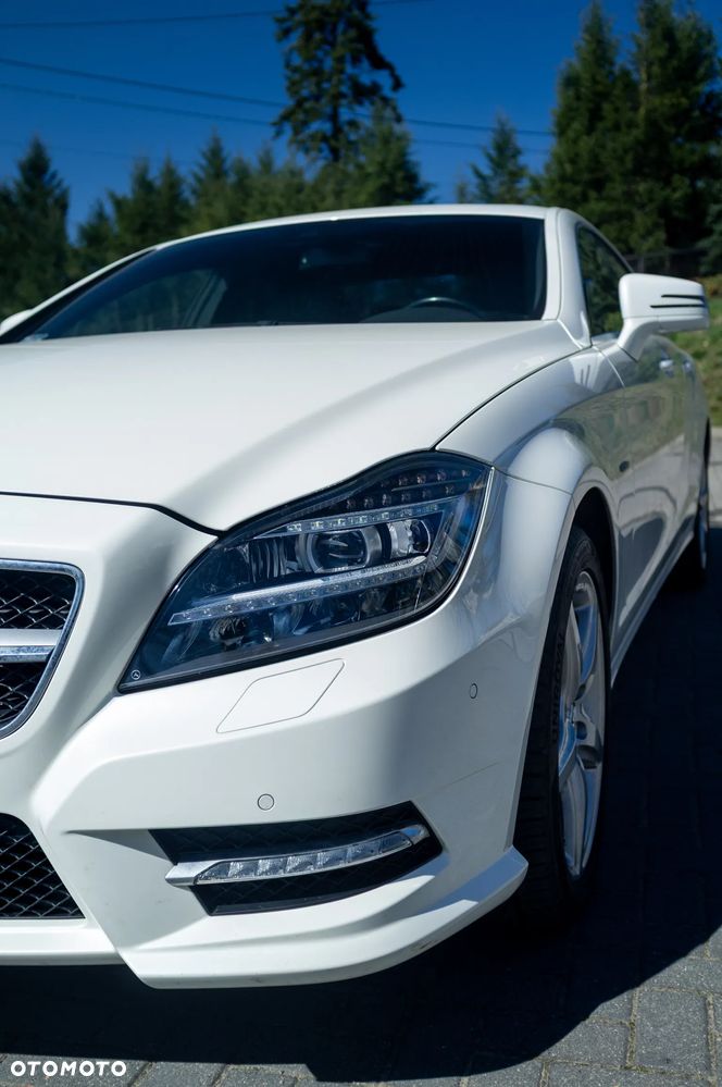 Mercedes-Benz CLS 500 4-Matic BlueEff - 17