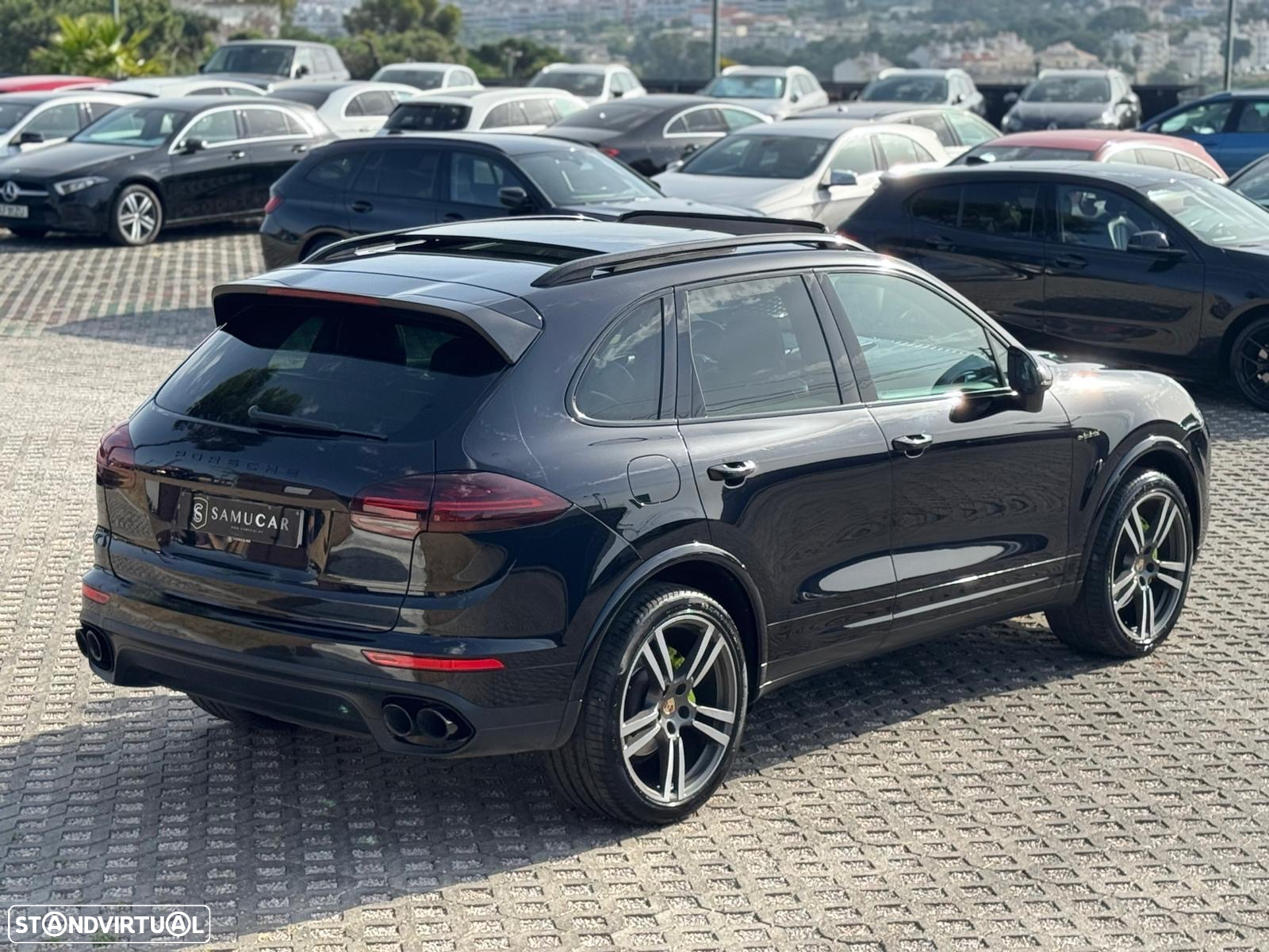 Porsche Cayenne - 7