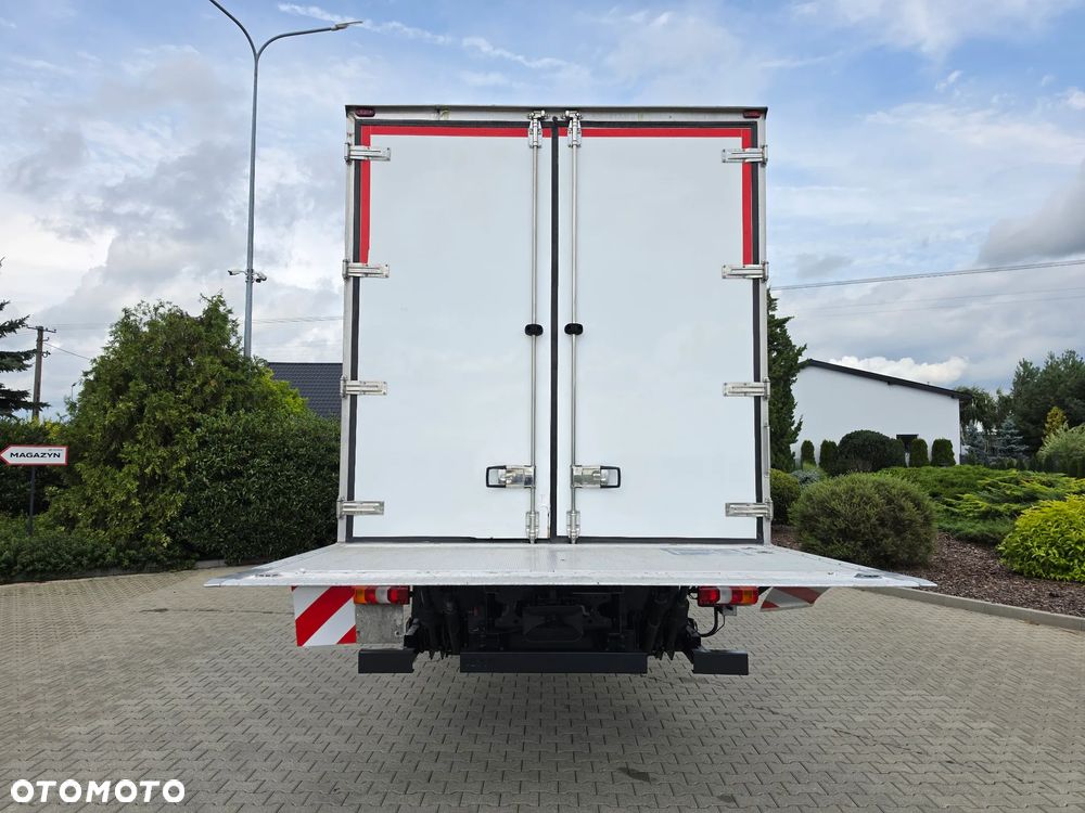 Mercedes-Benz ACTROS 18.32 CHŁODNIA KABINA SYPIALNA SPROWADZONY Z DE SUPER STAN !!! - 16