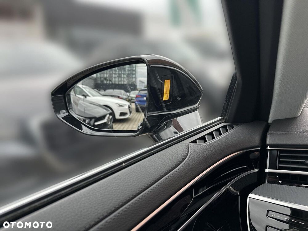 Audi A8 - 38