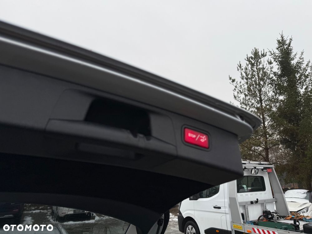 Mercedes-Benz Klasa E - 30