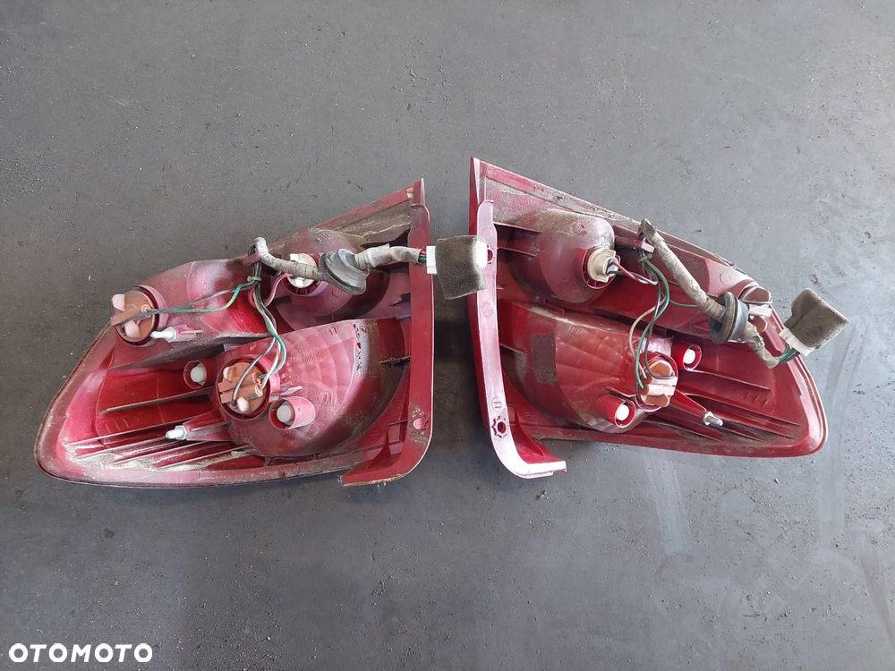 KOMPLETNY TYŁ HYUNDAI GETZ I CS KLAPA ZDERZAK LAMPY - 4