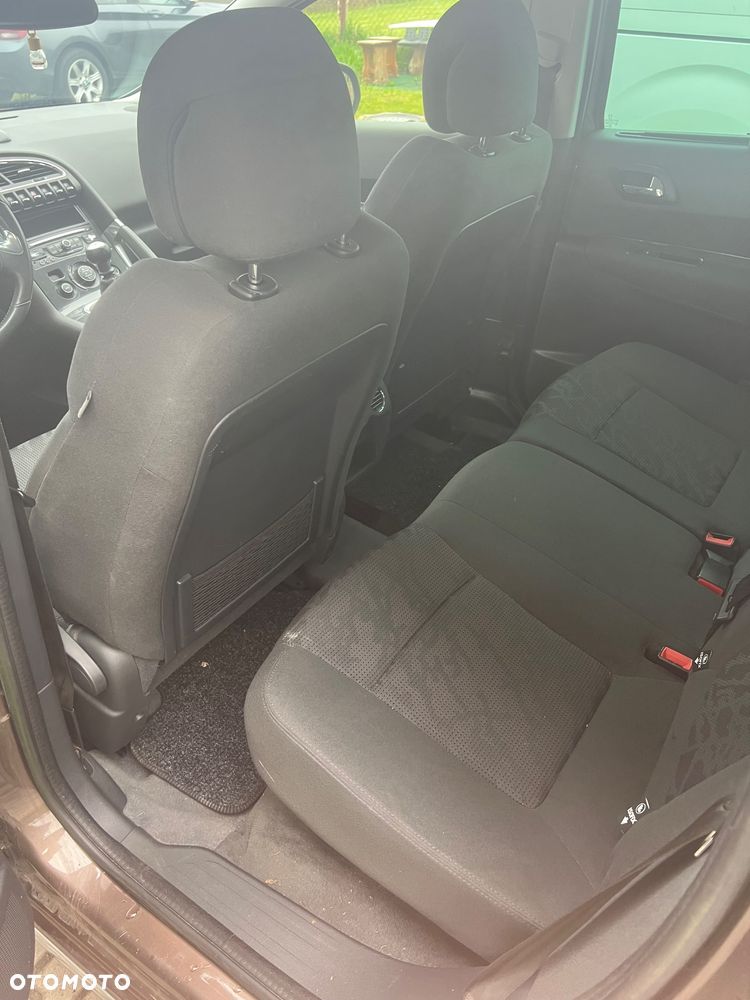 Peugeot 3008 - 15