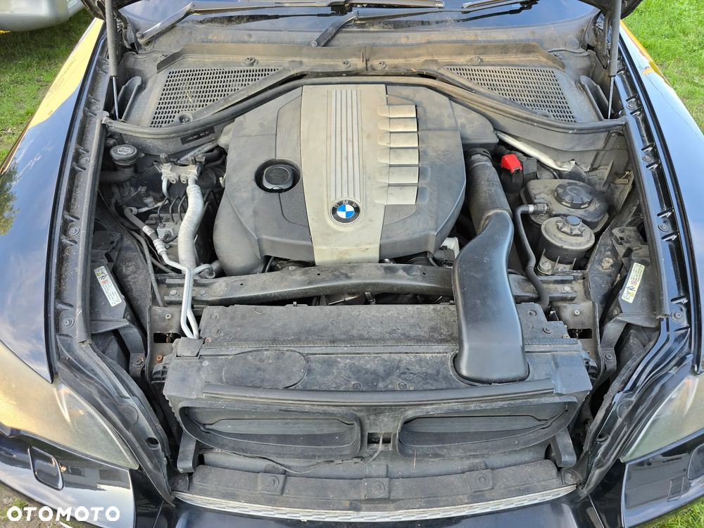 BMW X6 - 11