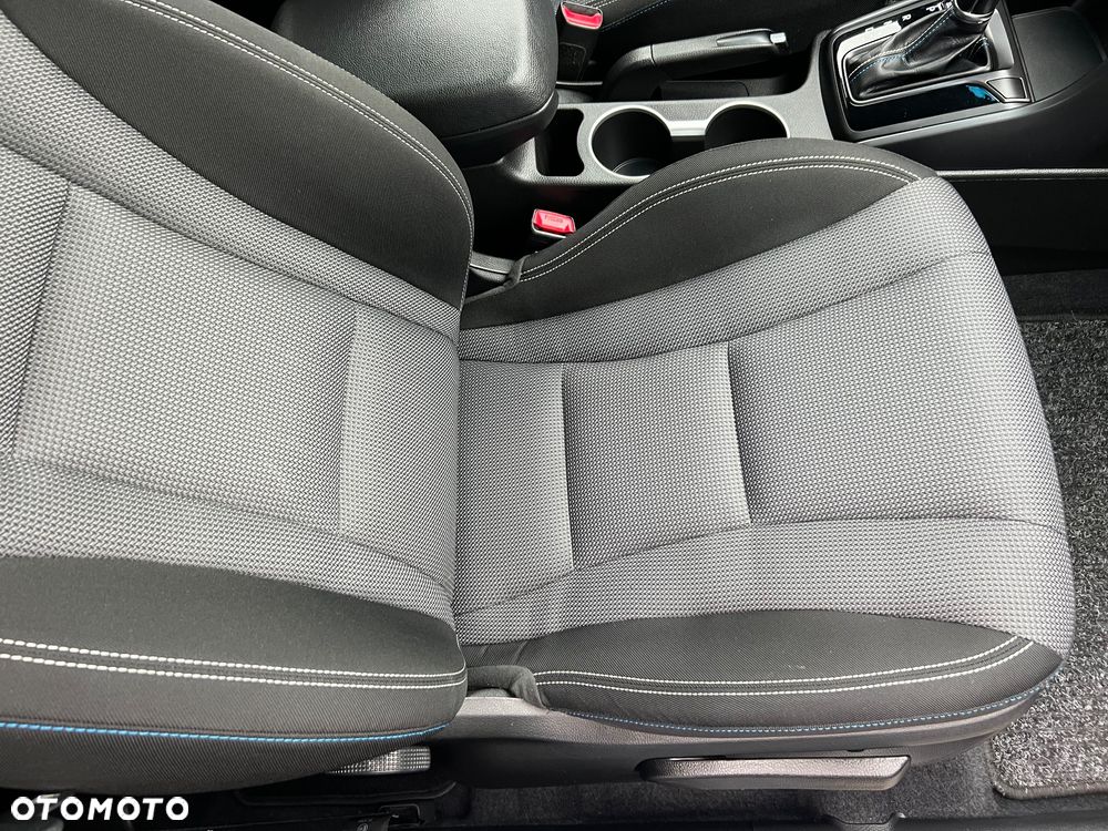 Hyundai i30 1.6 CRDi BlueDrive Premium DCT - 14