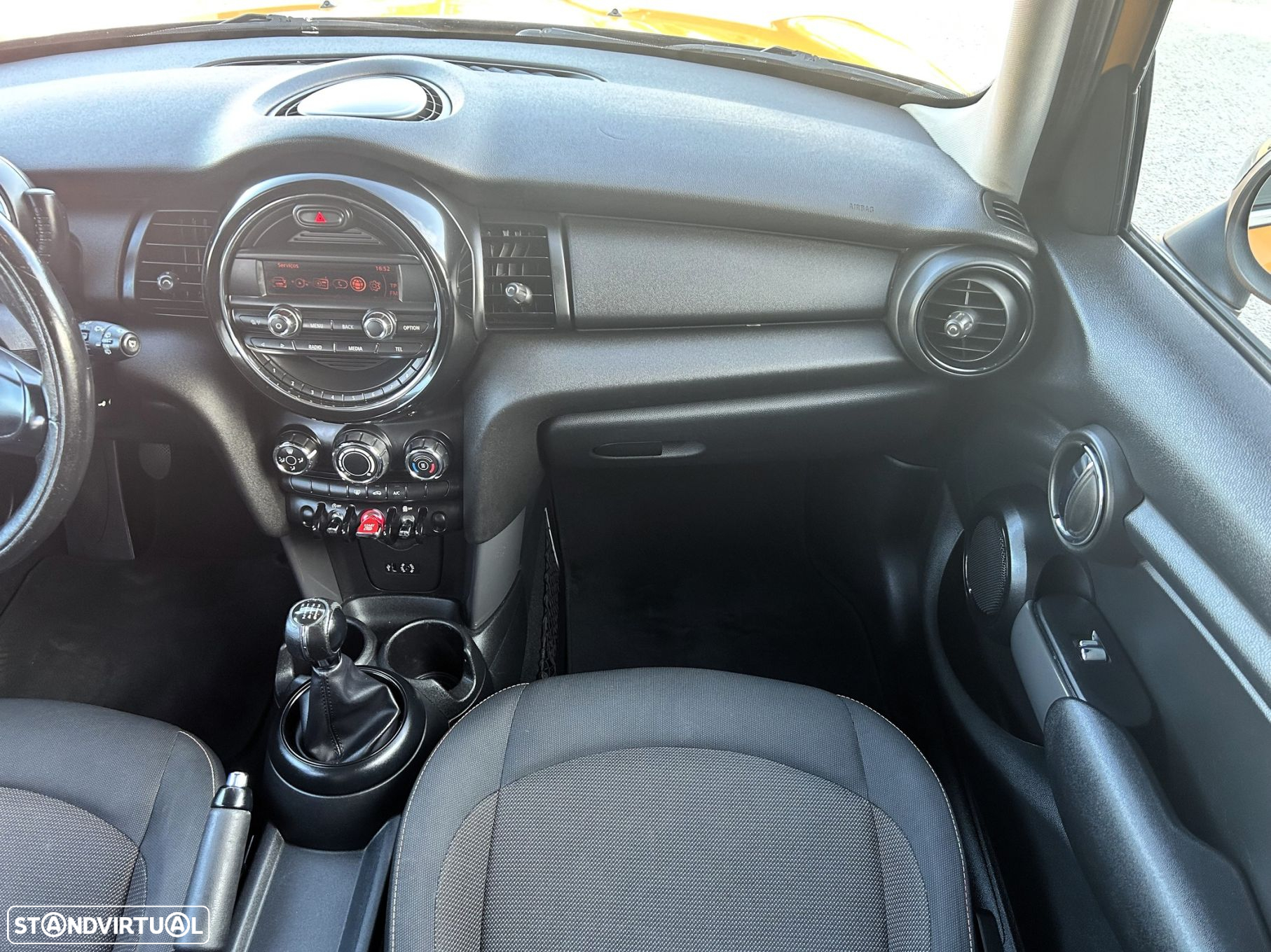 MINI 5 Portas One D - 25