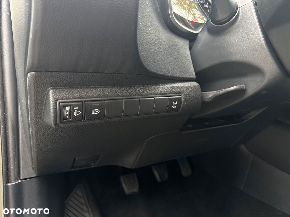 Toyota Corolla - 25