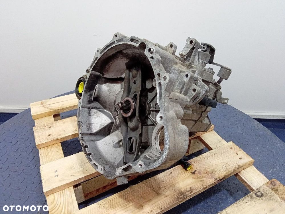 MITSUBISHI COLT VI Z30 LIFT 08- SKRZYNIA BIEGÓW MANUALNA P2500A223 1.3 95KM - 2