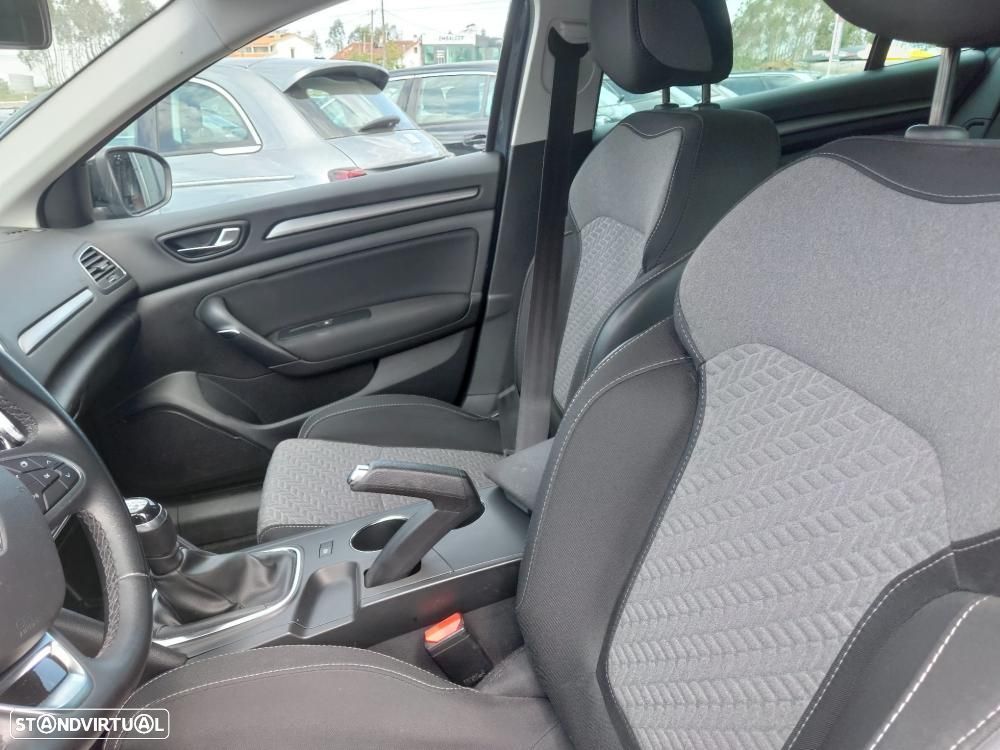 Renault Mégane Sport Tourer 1.5 dCi Limited - 8