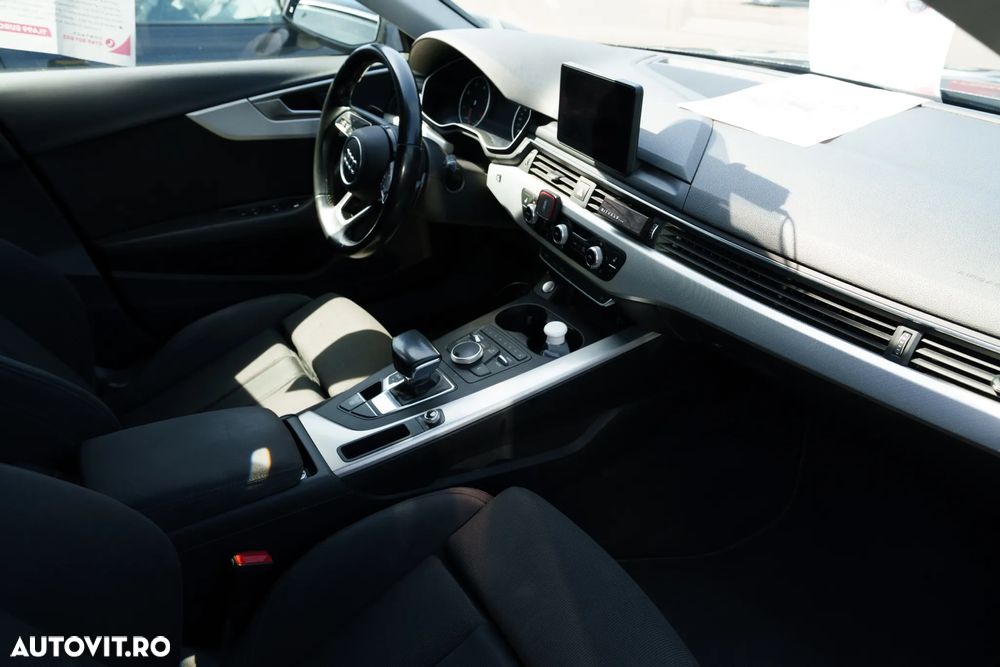 Audi A4 2.0 TDI S tronic - 5