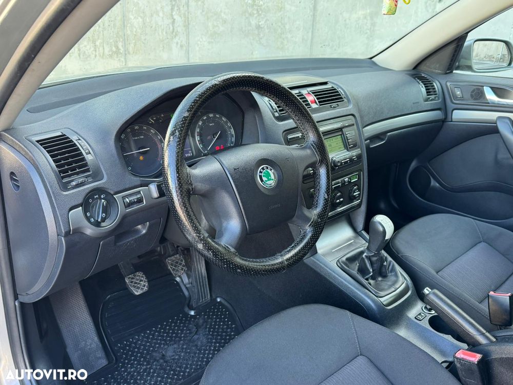 Skoda Octavia 1.9 TDI Ambiente - 6
