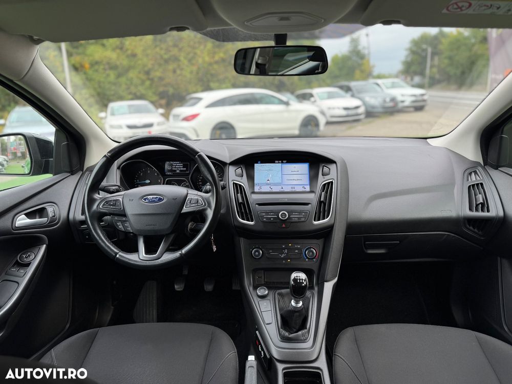 Ford Focus - 5
