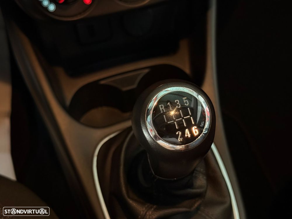 Opel Corsa - 10
