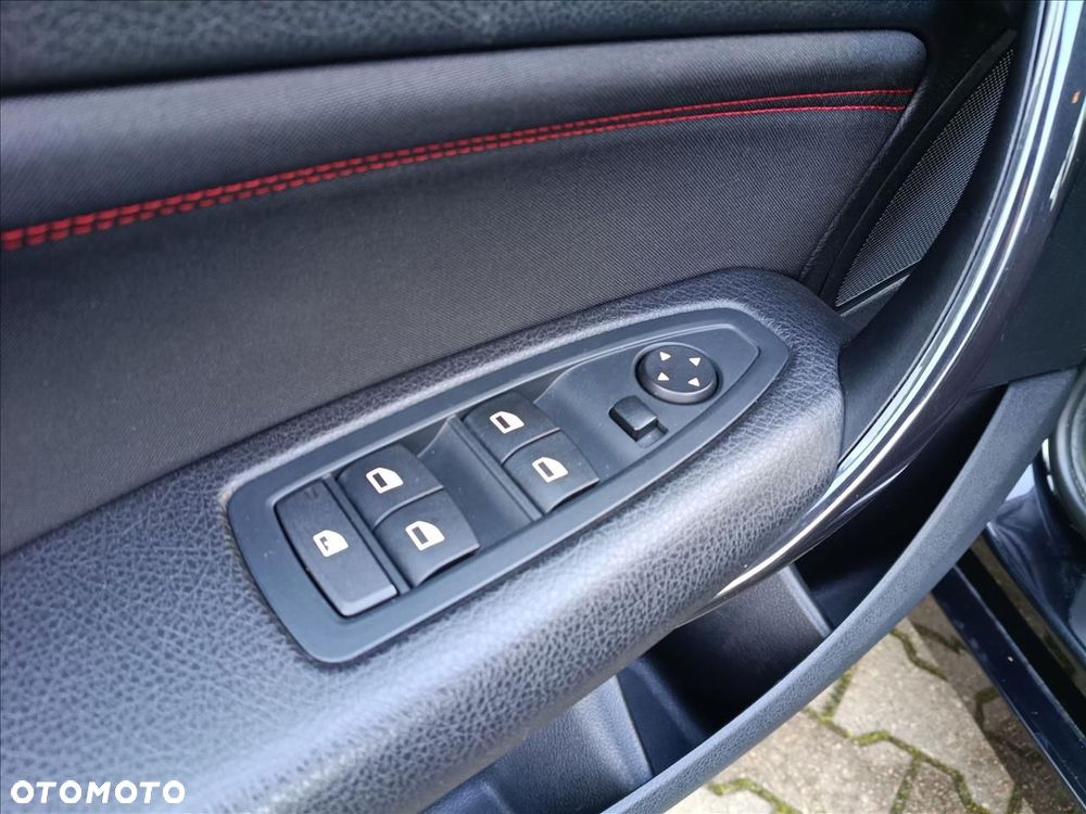 BMW Seria 1 114i - 20