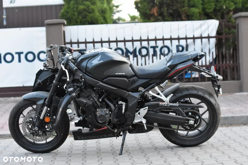 Honda CBR - 24