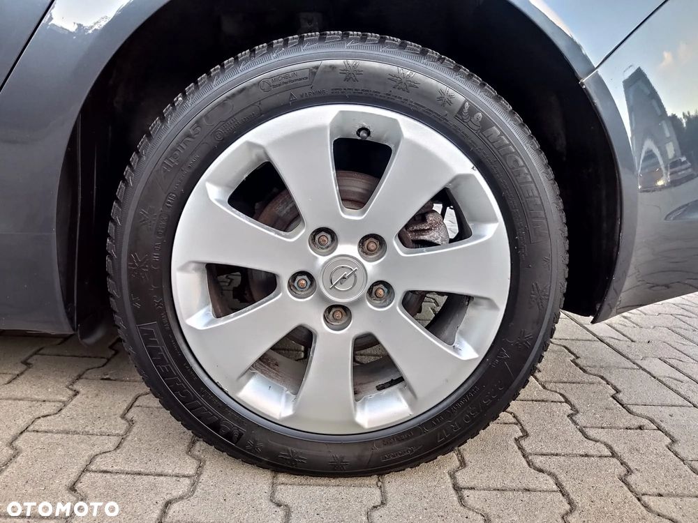 Opel Insignia 1.8 Cosmo - 31