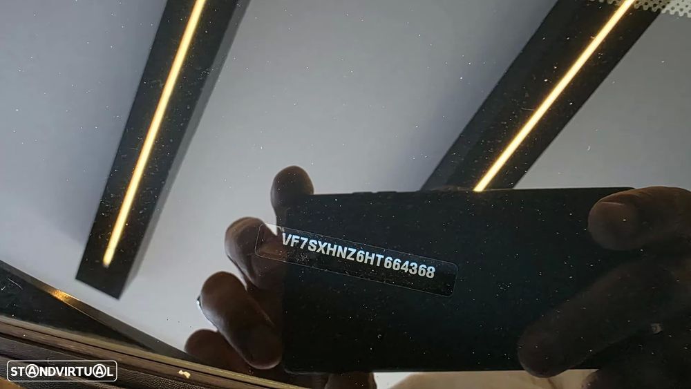 Citroën C3 1.2 PureTech Shine - 27