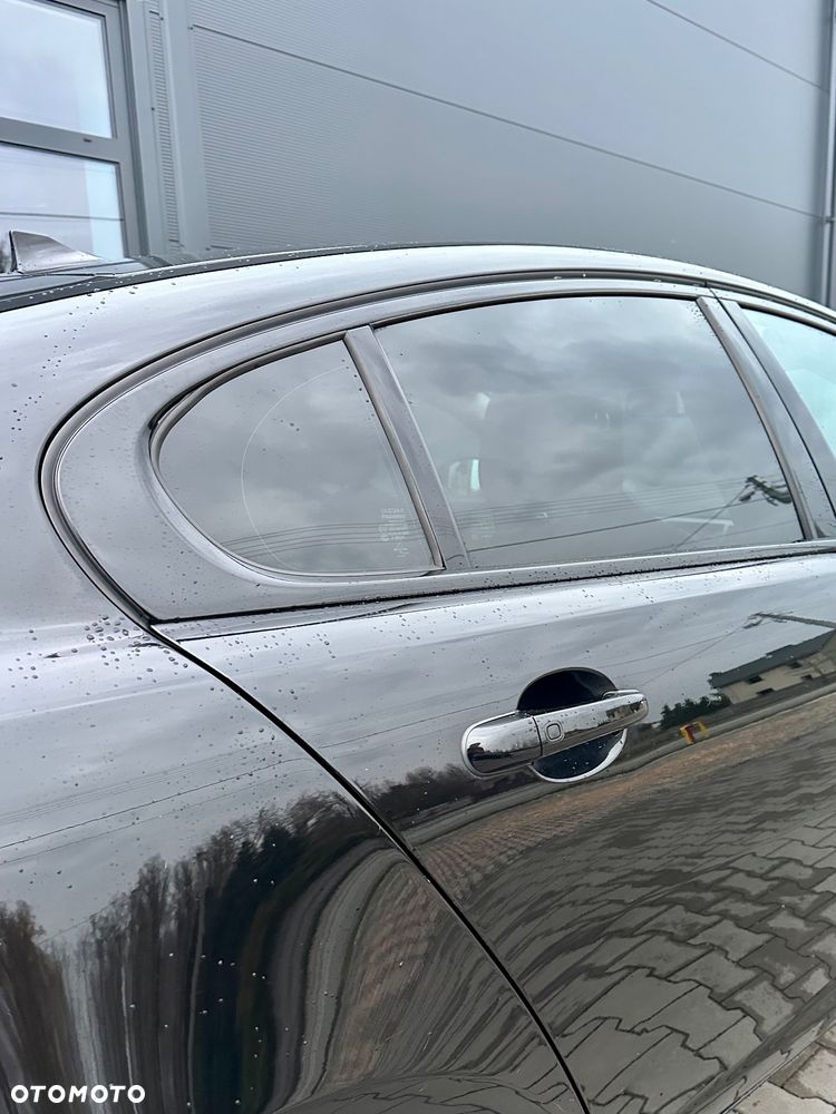 Jaguar XF 2.2 D Luxury - 14