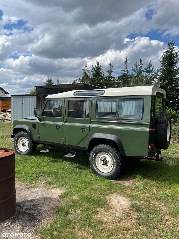 Land Rover Defender - 7