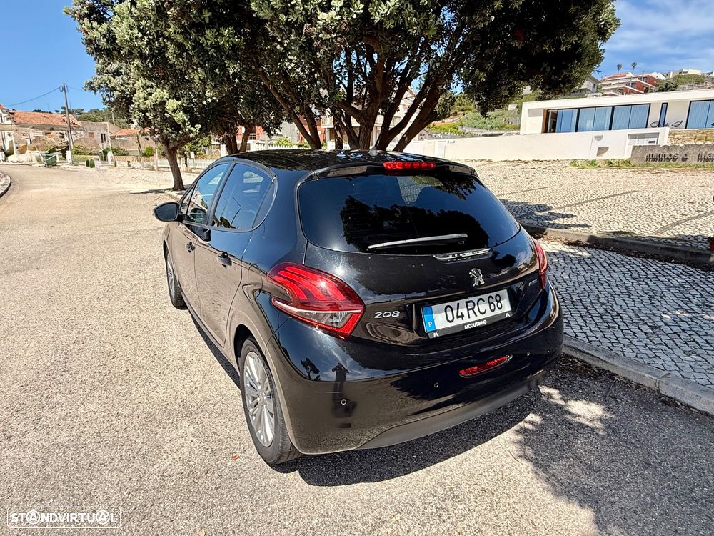 Peugeot 208 1.2 PureTech Style - 8