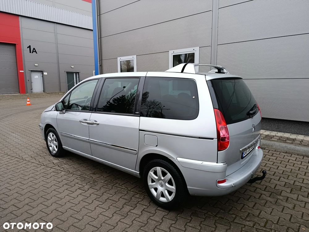 Peugeot 807 HDi 135 Family - 24