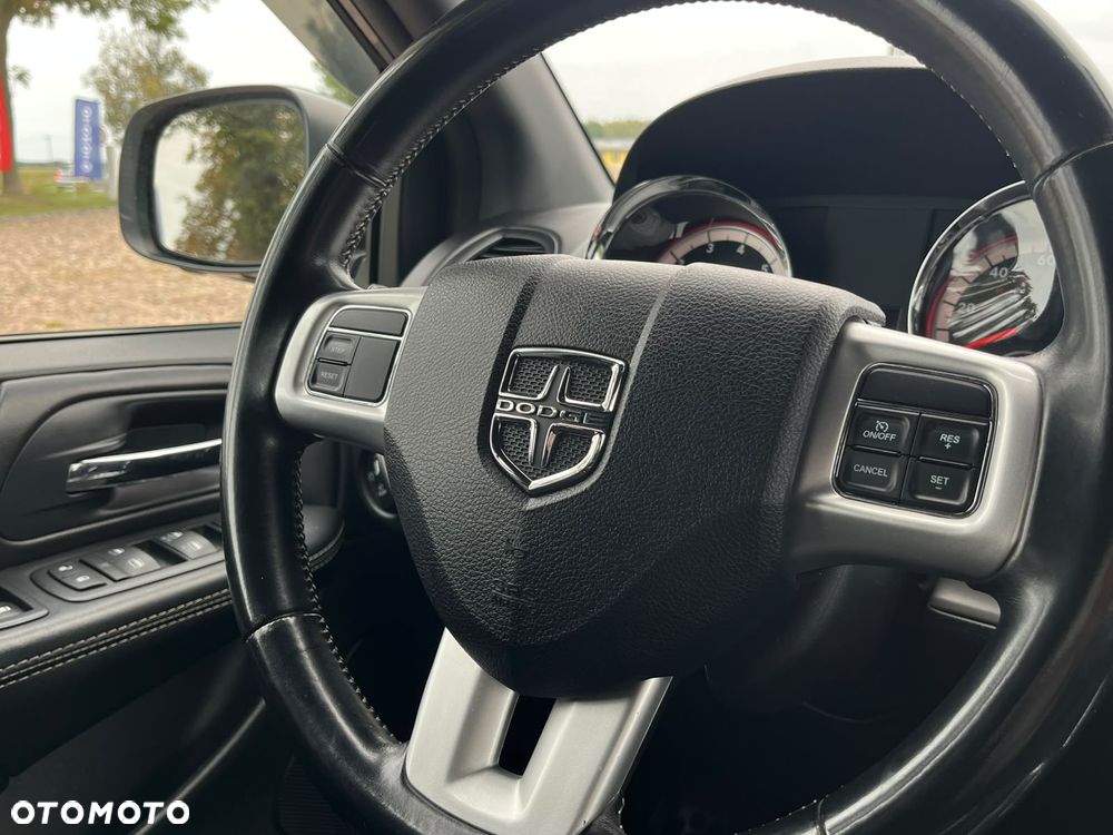 Dodge Grand Caravan 3.6 Express - 13