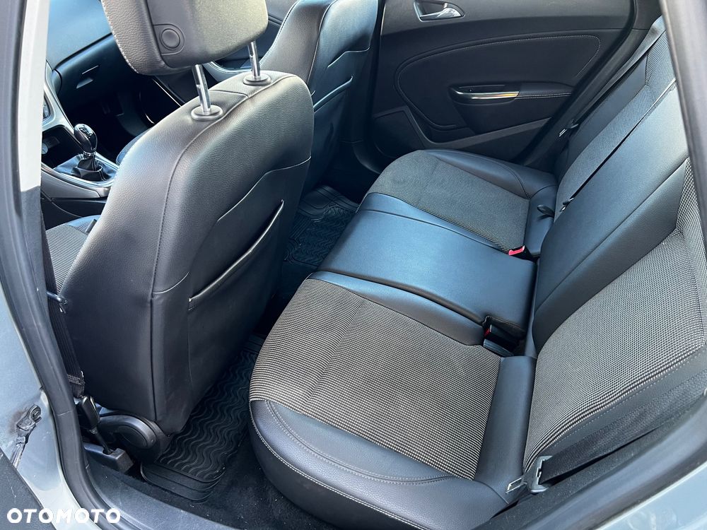 Opel Astra 1.7 CDTI DPF Edition Sport - 23