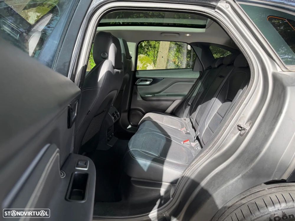 Jaguar F-Pace 20d Aut. R-Sport - 26