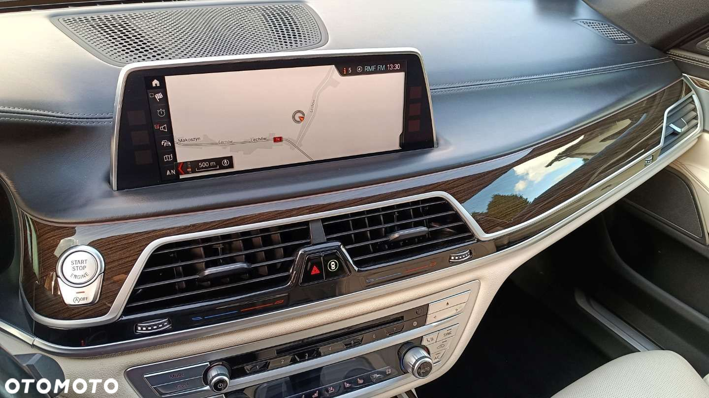 BMW Seria 7 - 28