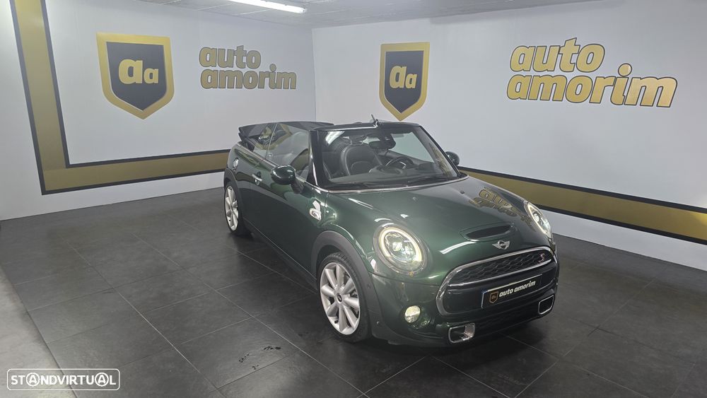 MINI Cabrio Cooper S Sidewalk - 10