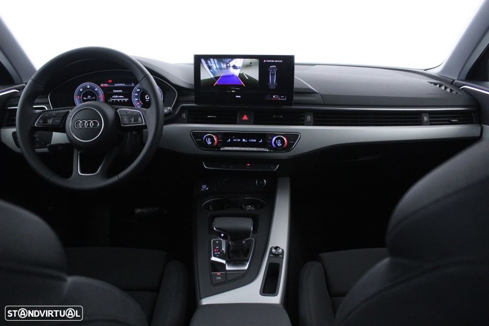 Audi A4 Avant 35 TDI S line S tronic - 17