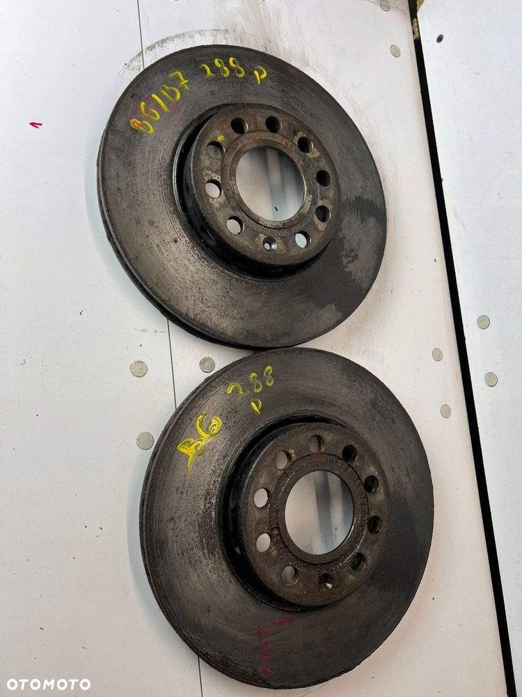 Tarcza hamulca przedniego 288mm Audi A4 S4 B6 8E 8H 2002 PRZÓD KOMPLET - 1