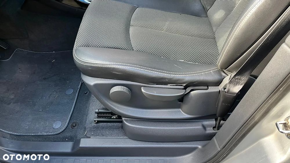 Renault Grand Espace 2.0 dCi 150 FAP Celsium - 20