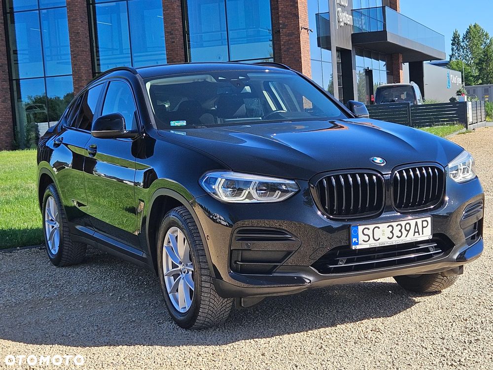BMW X4 xDrive20i Advantage sport - 3