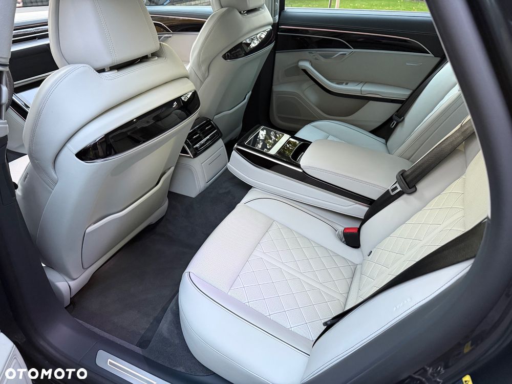 Audi A8 50 TDI mHEV Quattro Tiptr - 24